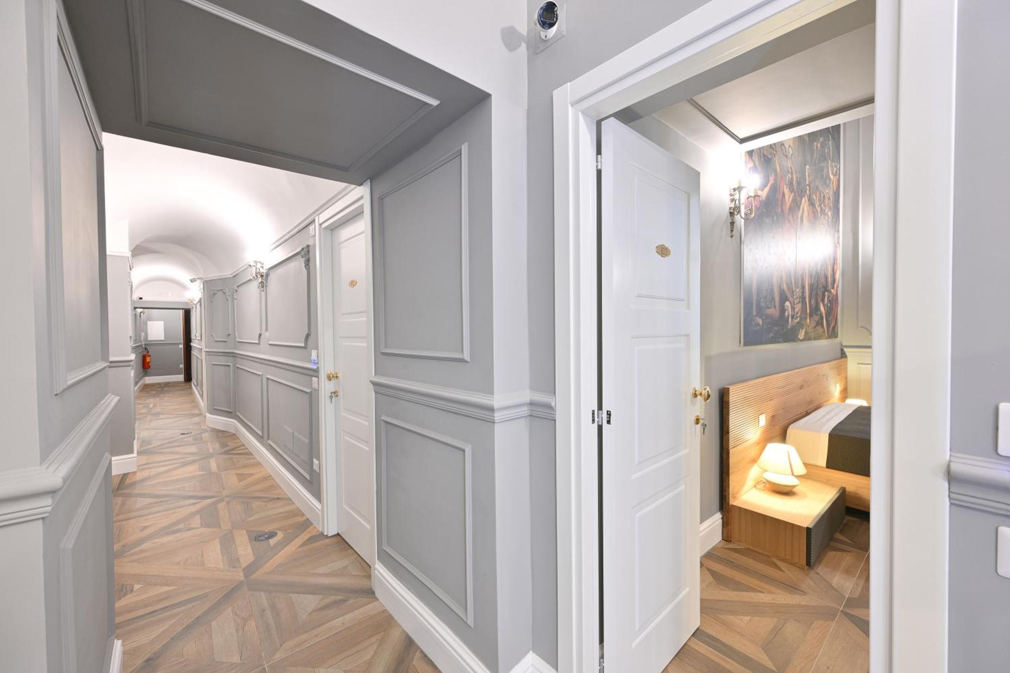 Toledo 424 Suite Napoli Dış mekan fotoğraf
