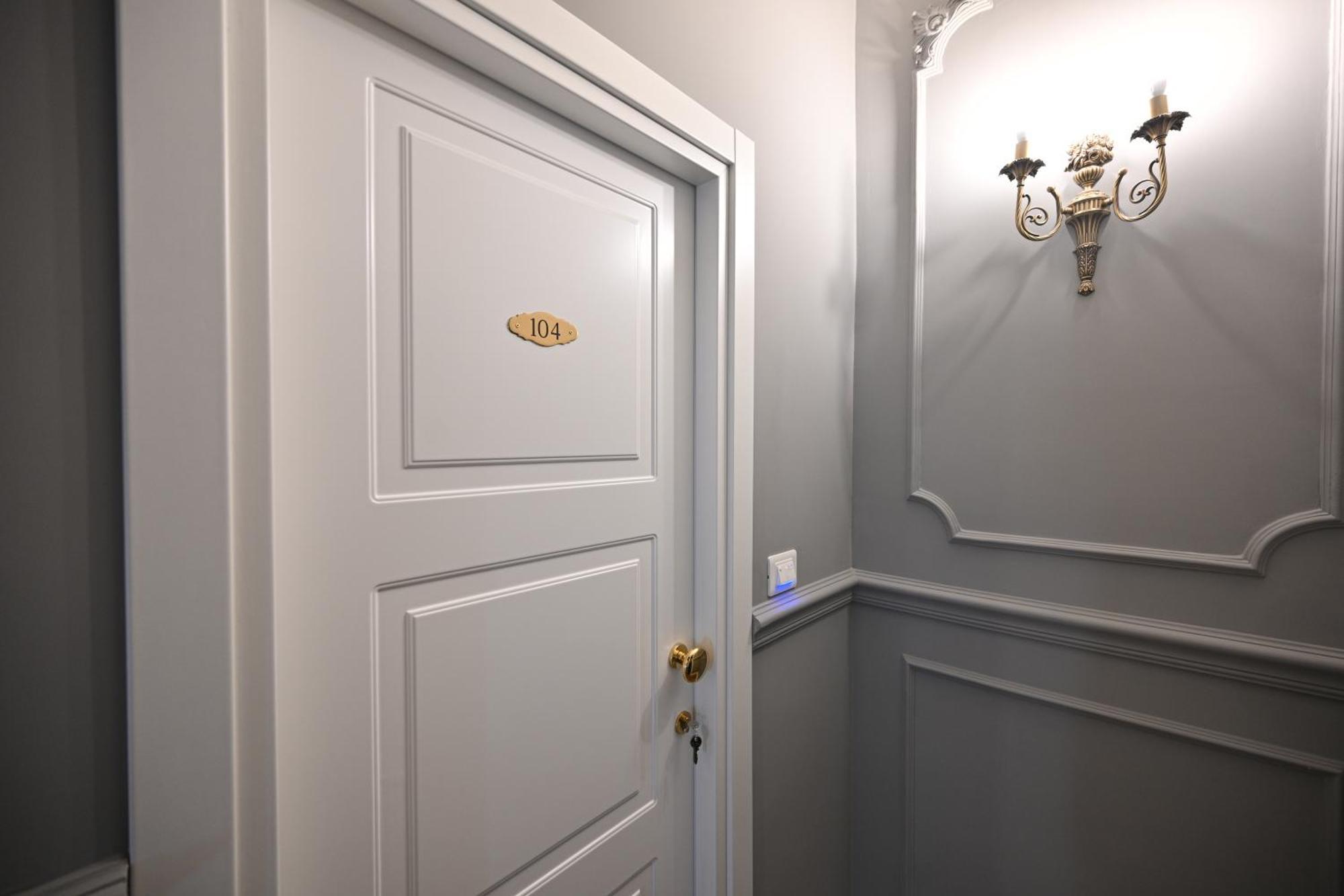 Toledo 424 Suite Napoli Dış mekan fotoğraf